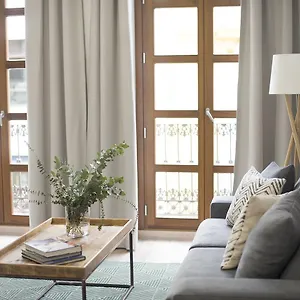 Apartamento Core, Sevilha